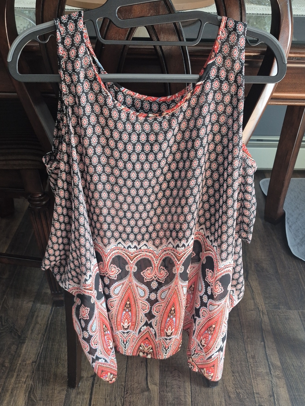 Black and Coral Paisley Cold-Shoulder Camisole